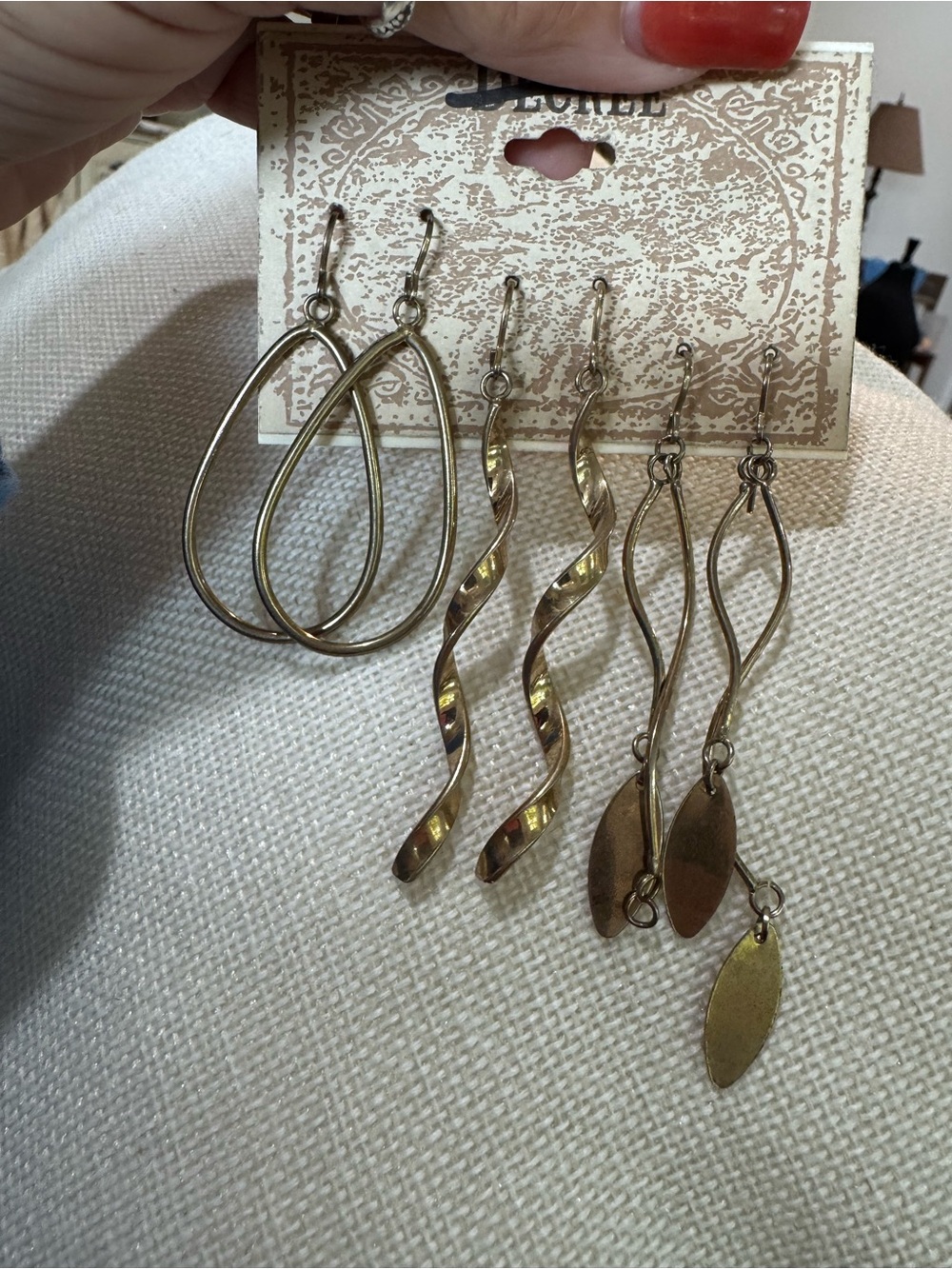 IC COLLECTION Gold-Tone Amber Crystal Horseshoe Pendant & Earrings